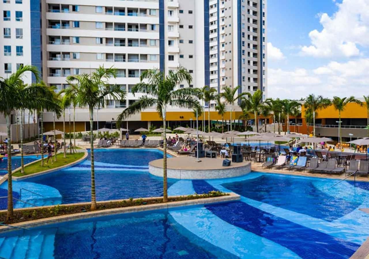 Enjoy Solar das Águas Park Resort Olímpia Esterno foto The swimming pool at the resort
