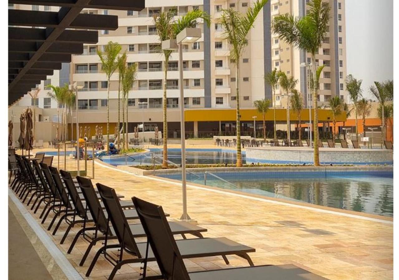 Enjoy Solar das Águas Park Resort Olímpia Esterno foto The swimming pool at the resort