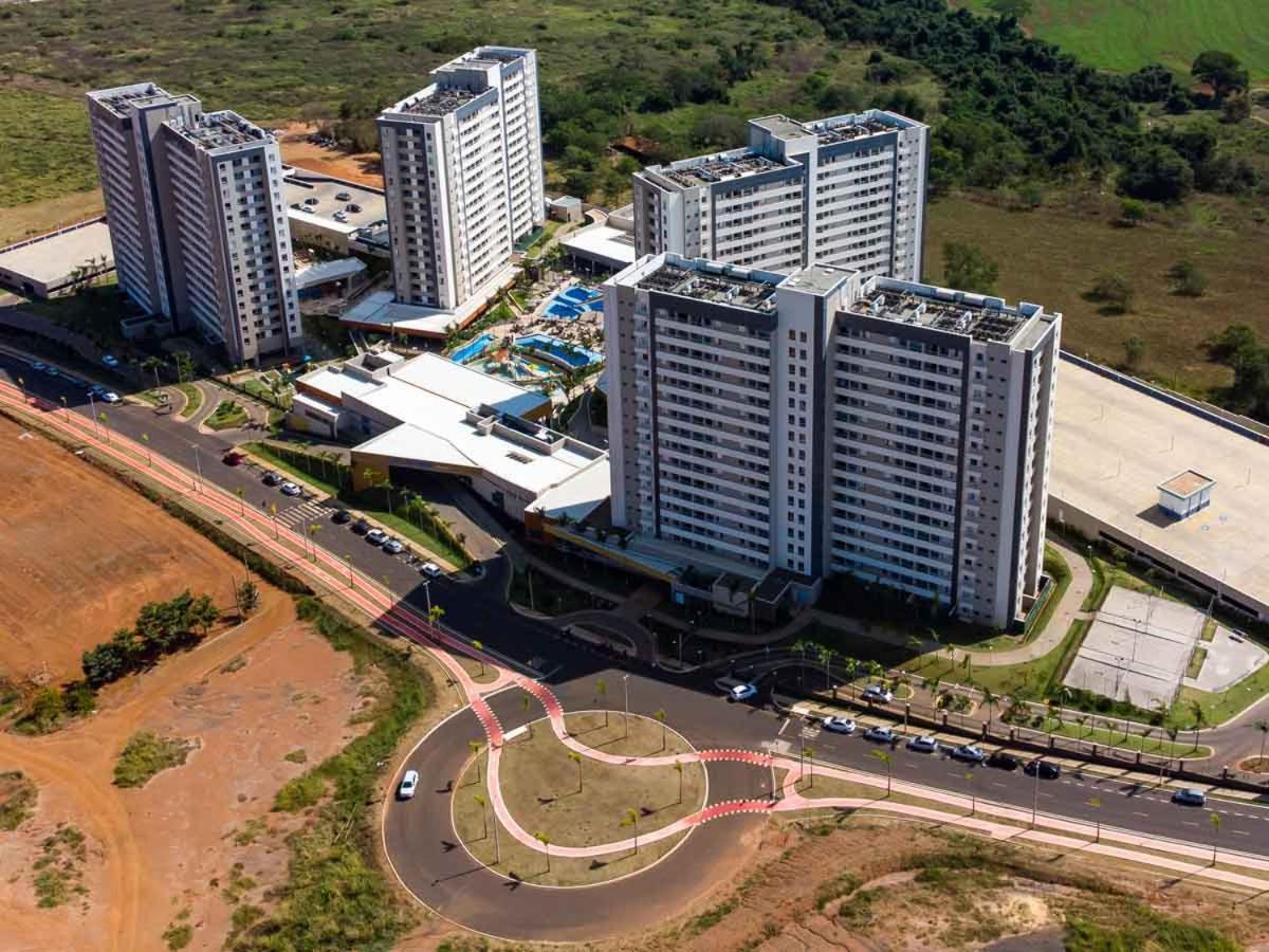 Enjoy Solar das Águas Park Resort Olímpia Esterno foto Aerial view of the complex