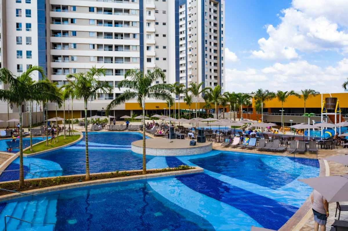 Enjoy Solar das Águas Park Resort Olímpia Esterno foto The swimming pool at the Blue Residences